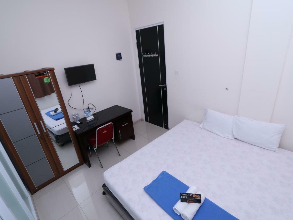 Kamar Keluarga Tanah Abang Hotel Jakarta Ngoại thất bức ảnh