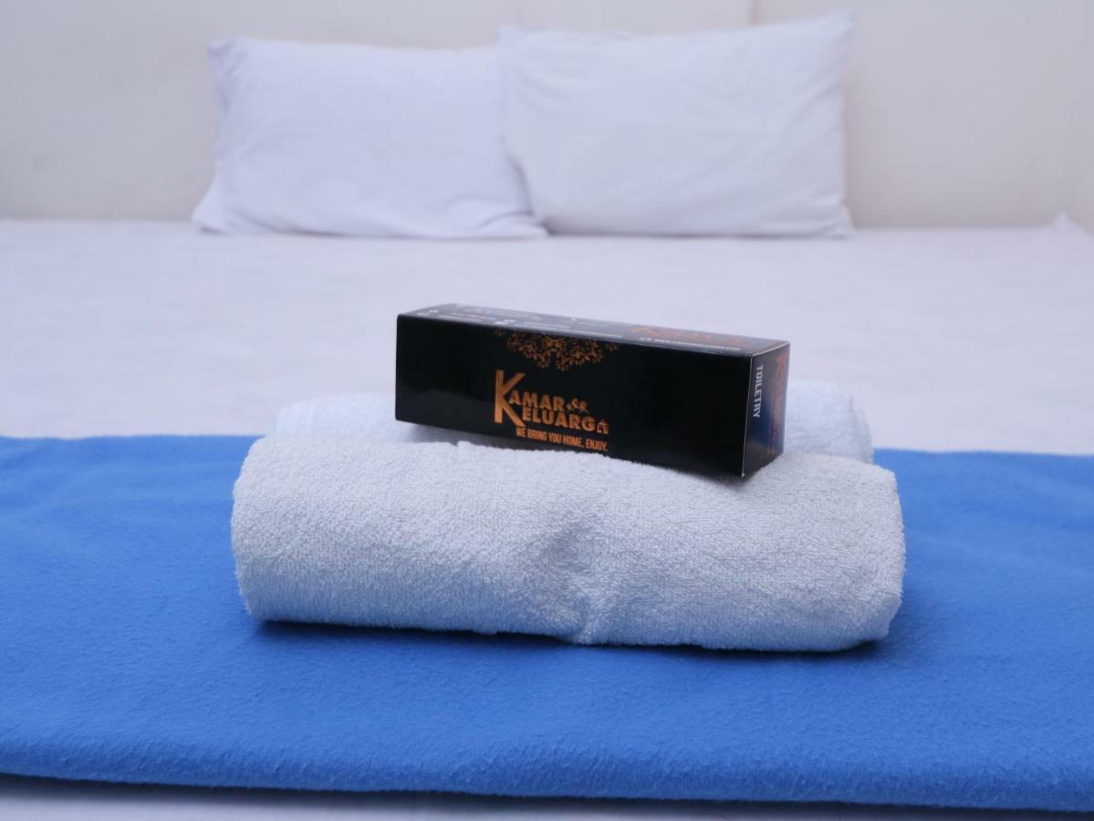 Kamar Keluarga Tanah Abang Hotel Jakarta Ngoại thất bức ảnh